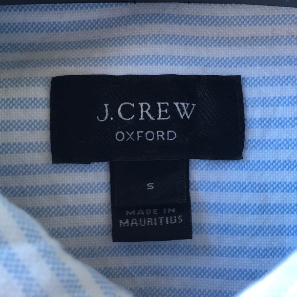 J Crew Men's Oxford Button Up - Picture 4 of 7